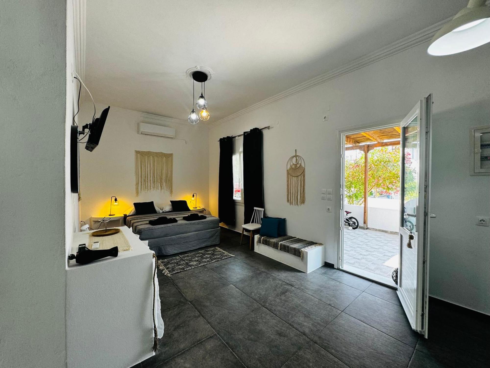 Eris Studios آداماس المظهر الخارجي الصورة